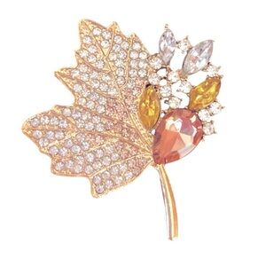 UNBRANDED Autumn CRYSTAL RHINESTONE Maple Leaf GOLD Brooch